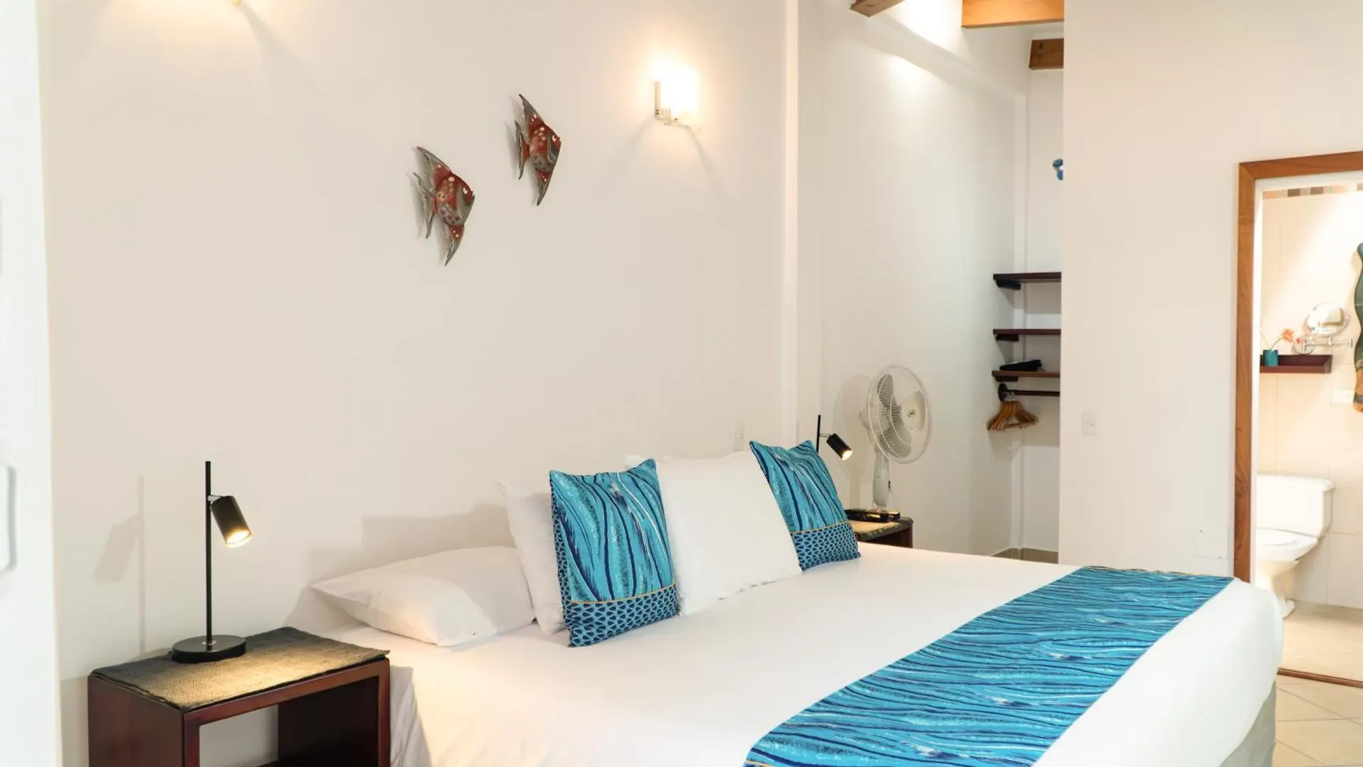 Hotel Galapagos Suites B&B Puerto Ayora