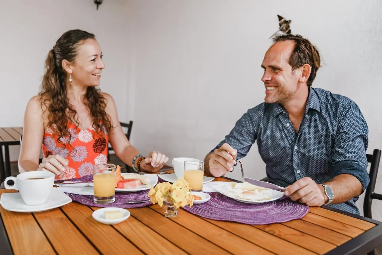 Hotel Galapagos Suites B&B Пуэрто-Айора