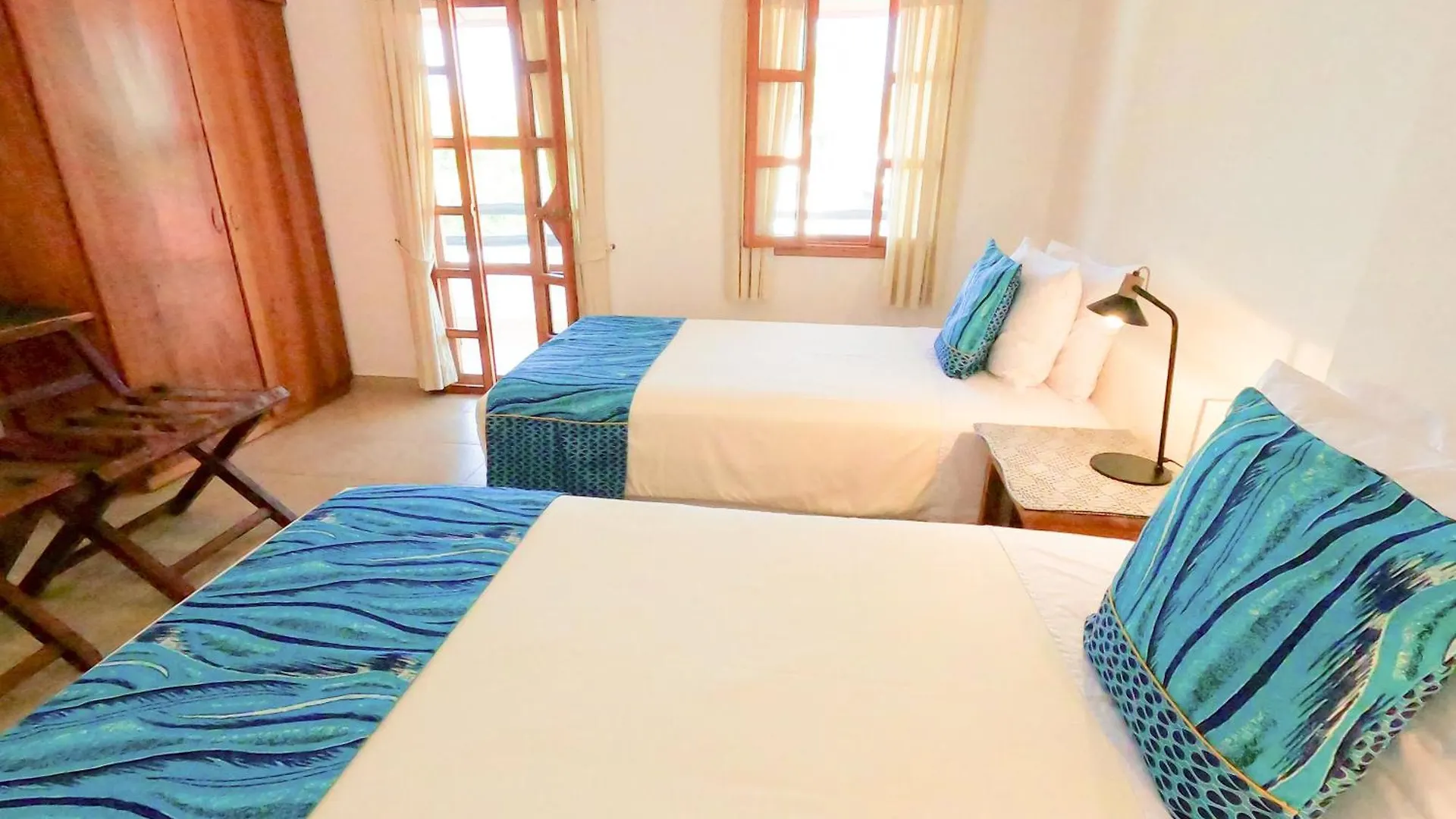 ****  Hotel Galapagos Suites B&B Puerto Ayora  Ecuador