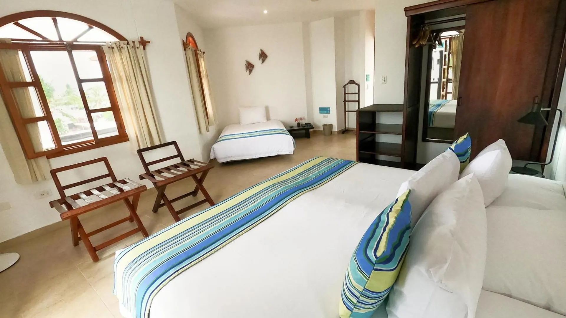 Hotel Galapagos Suites B&B Puerto Ayora